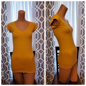Yellow Stretch Tshirt Size Small